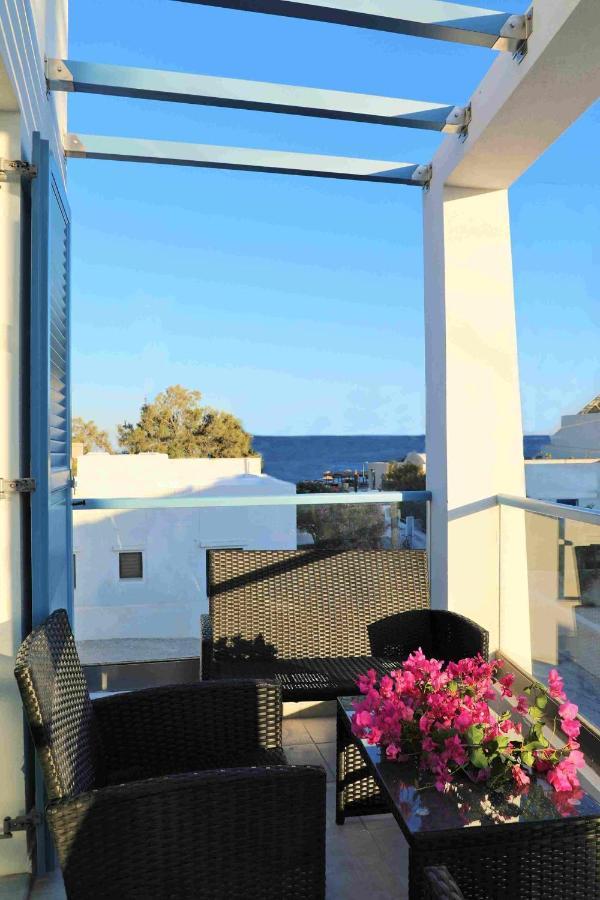 Located By The Sea One Beachfront Private Captain Lazaros Pool Villa With Loft In 750Sqm Spacious Private Plot-Jacuzzi-Sunrelax-Furnished Terace-Gazebo-Private Parking,Sleep 3 Adults And 2 Children, Just Steps From The Black Beach-Seaview Перисса Экстерьер фото