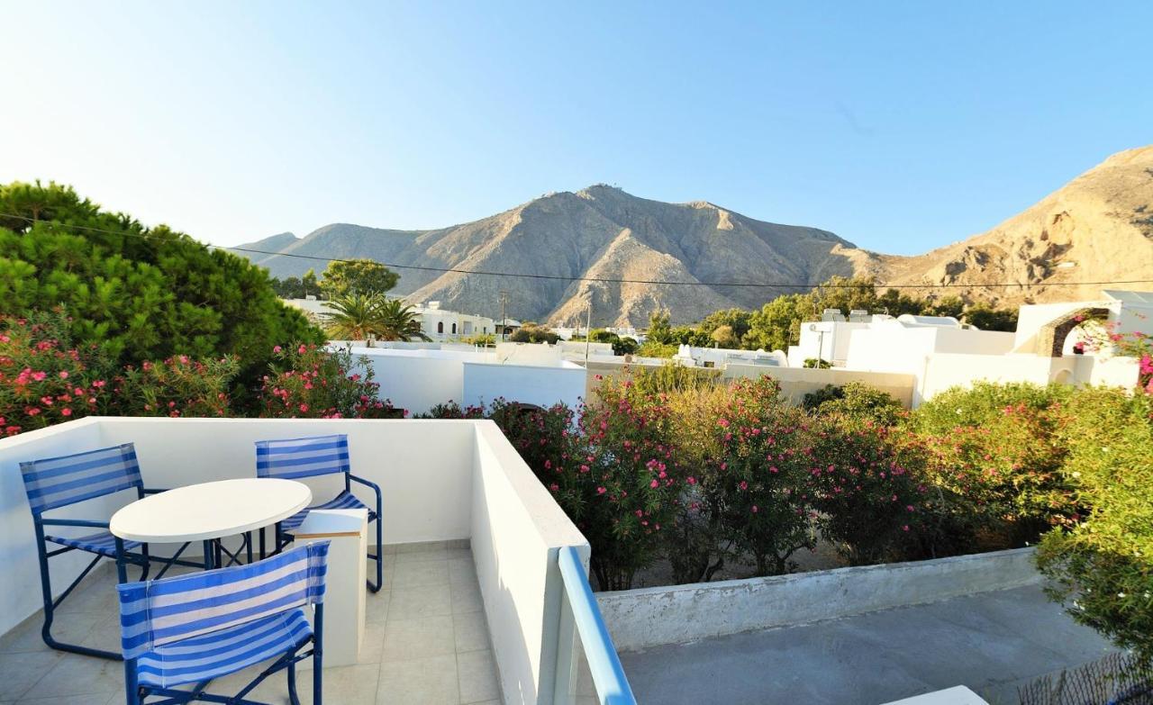 Located By The Sea One Beachfront Private Captain Lazaros Pool Villa With Loft In 750Sqm Spacious Private Plot-Jacuzzi-Sunrelax-Furnished Terace-Gazebo-Private Parking,Sleep 3 Adults And 2 Children, Just Steps From The Black Beach-Seaview Перисса Экстерьер фото